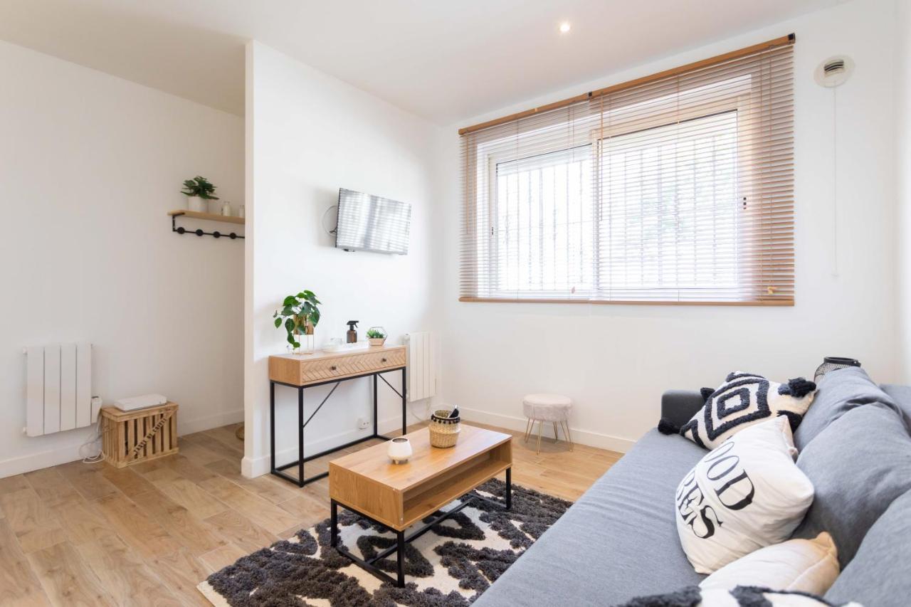 Studio ** Bompard ** Plage ** Vieux Port Marseille Bagian luar foto